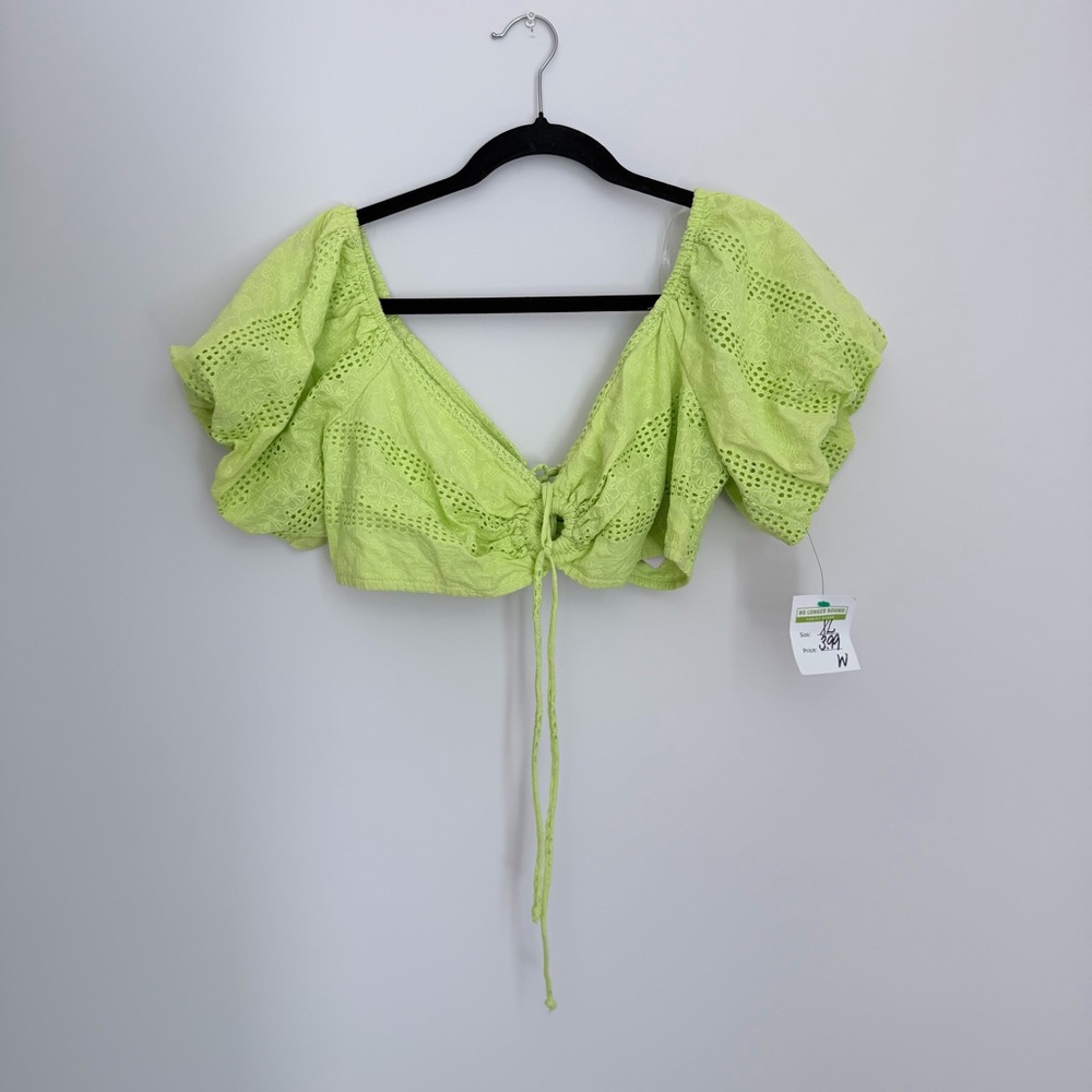 No Longer Bound green crop top Size XL #croptop #summer